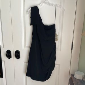 Elegant Black One-Shoulder Dress